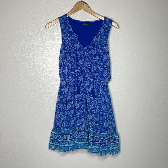 Lily Rose Sleeveless Mini Dress sz Small Blue Floral Pattern - Picture 1 of 5